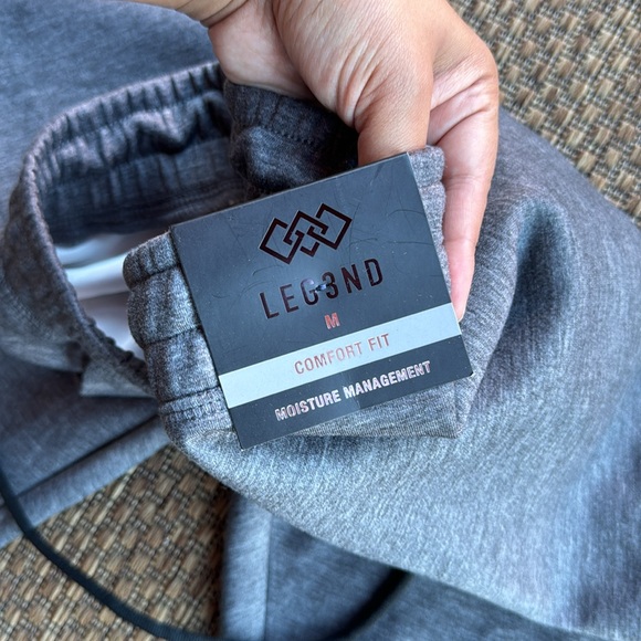 Legend Comfort Fit Shorts - Picture 5 of 6